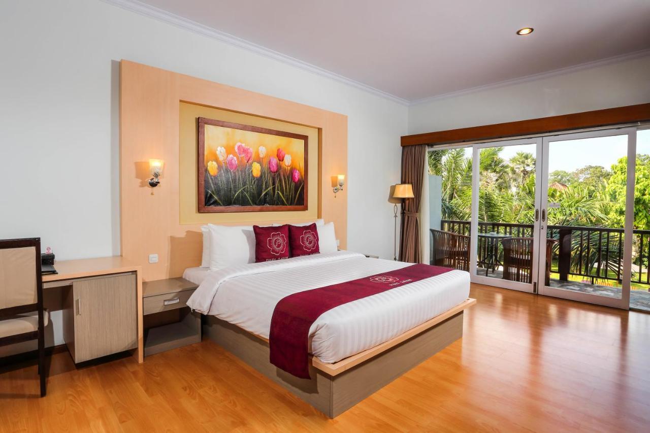 Puri Saron Hotel Seminyak Luaran gambar